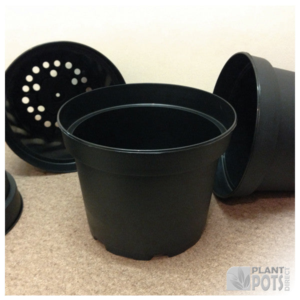 19cm Round plant pot (injection moulded)